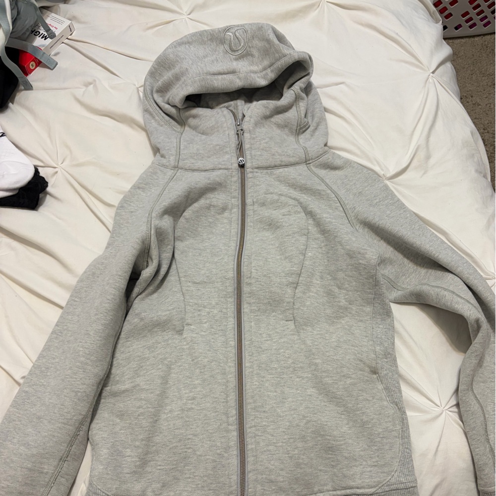 Lulu hoodie size 4